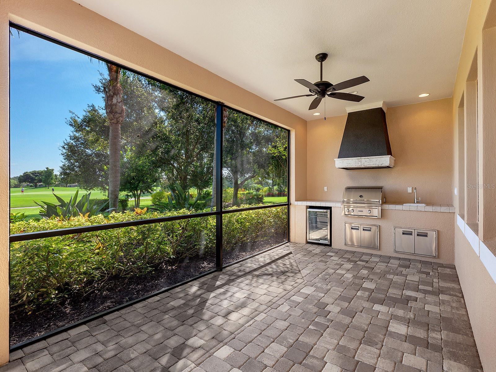 COUNTRY CLUB EAST AT LAKEWOOD RANCH - Residential