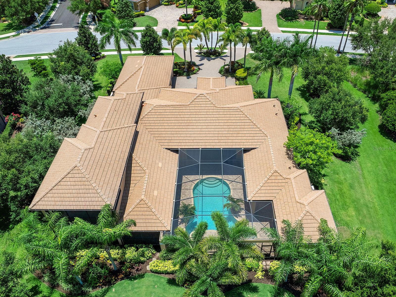 COUNTRY CLUB EAST AT LAKEWOOD RANCH - Residential