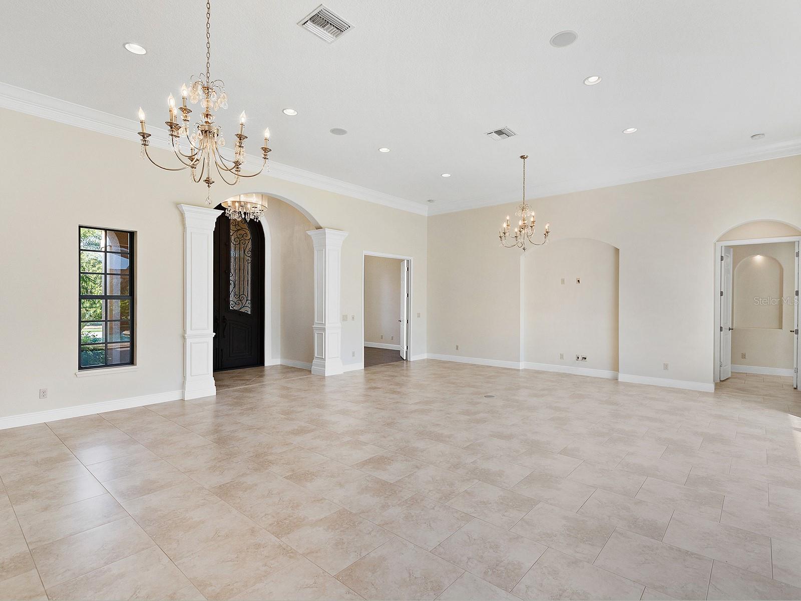 COUNTRY CLUB EAST AT LAKEWOOD RANCH - Residential