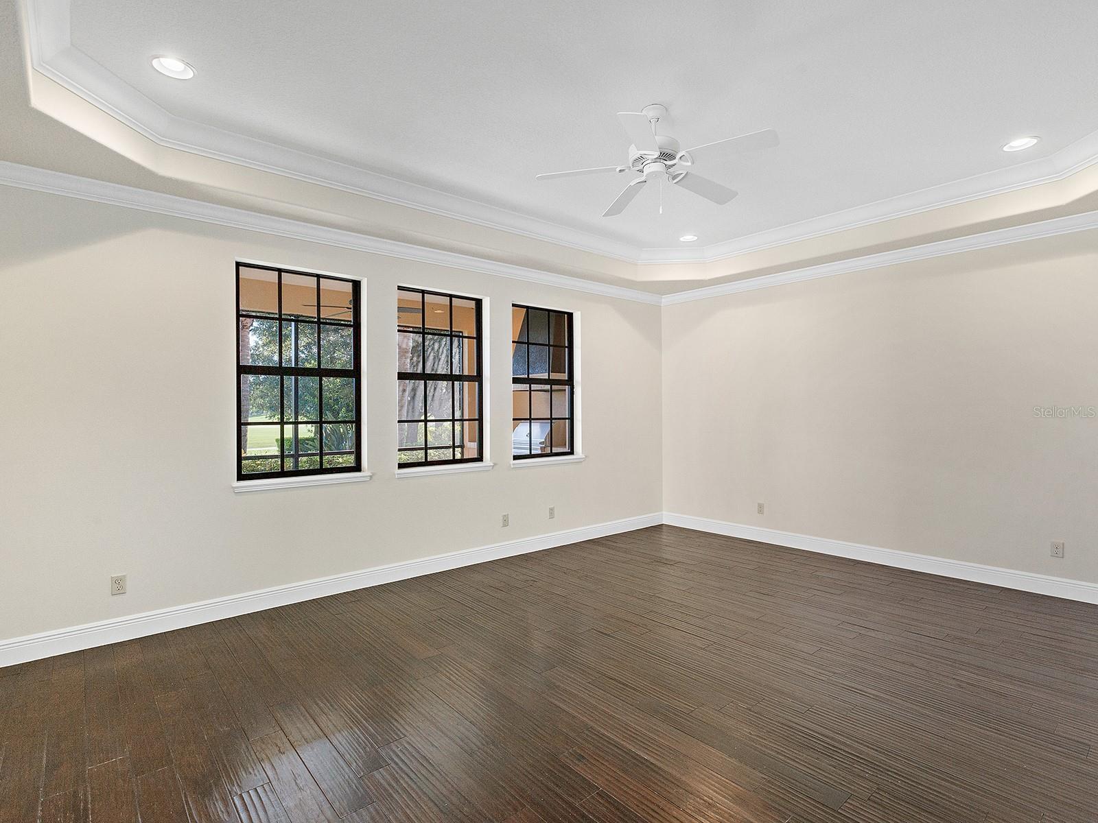 COUNTRY CLUB EAST AT LAKEWOOD RANCH - Residential