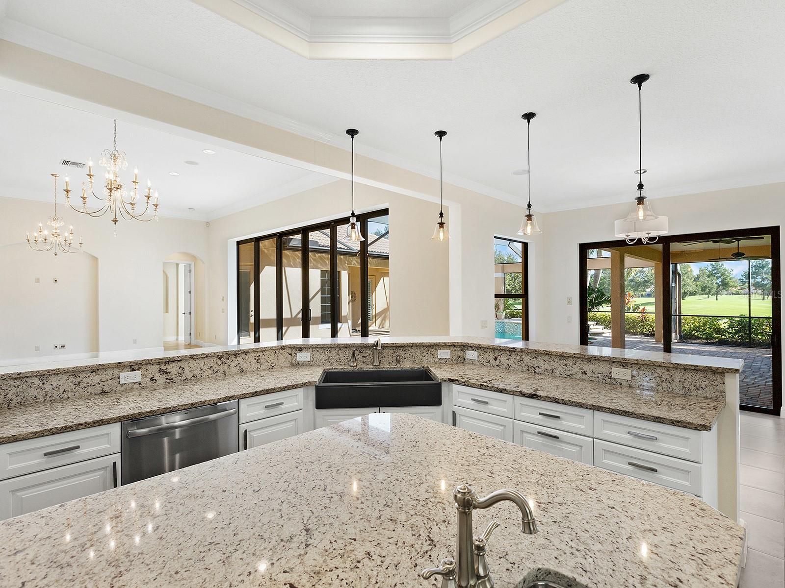 COUNTRY CLUB EAST AT LAKEWOOD RANCH - Residential