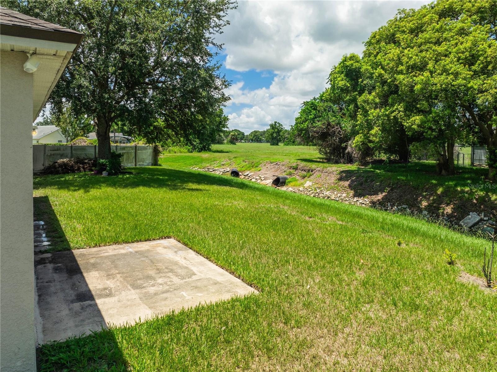 2944 COOL BREEZE CIRCLE
