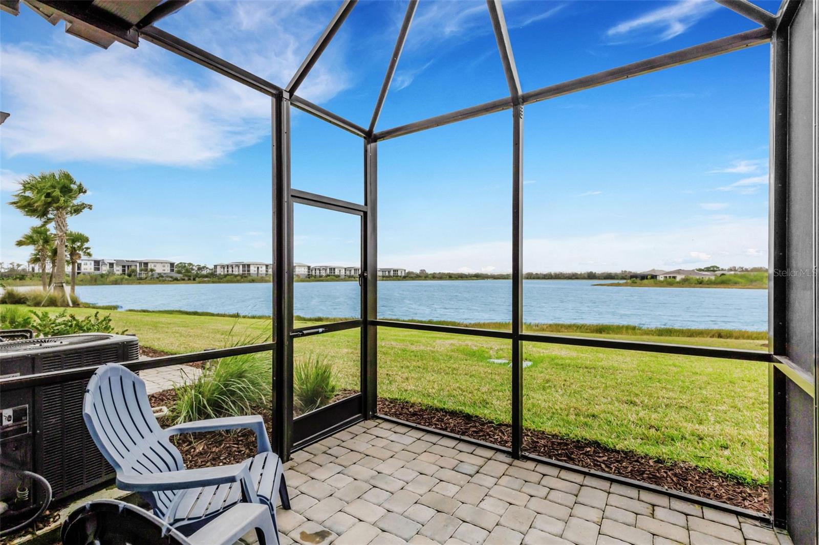 AVANTI/WATERSIDE - Residential