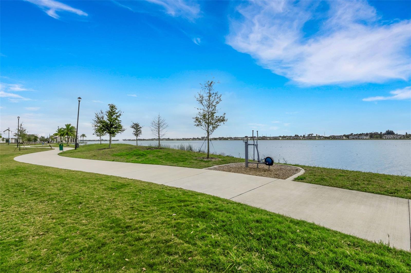 AVANTI/WATERSIDE - Residential