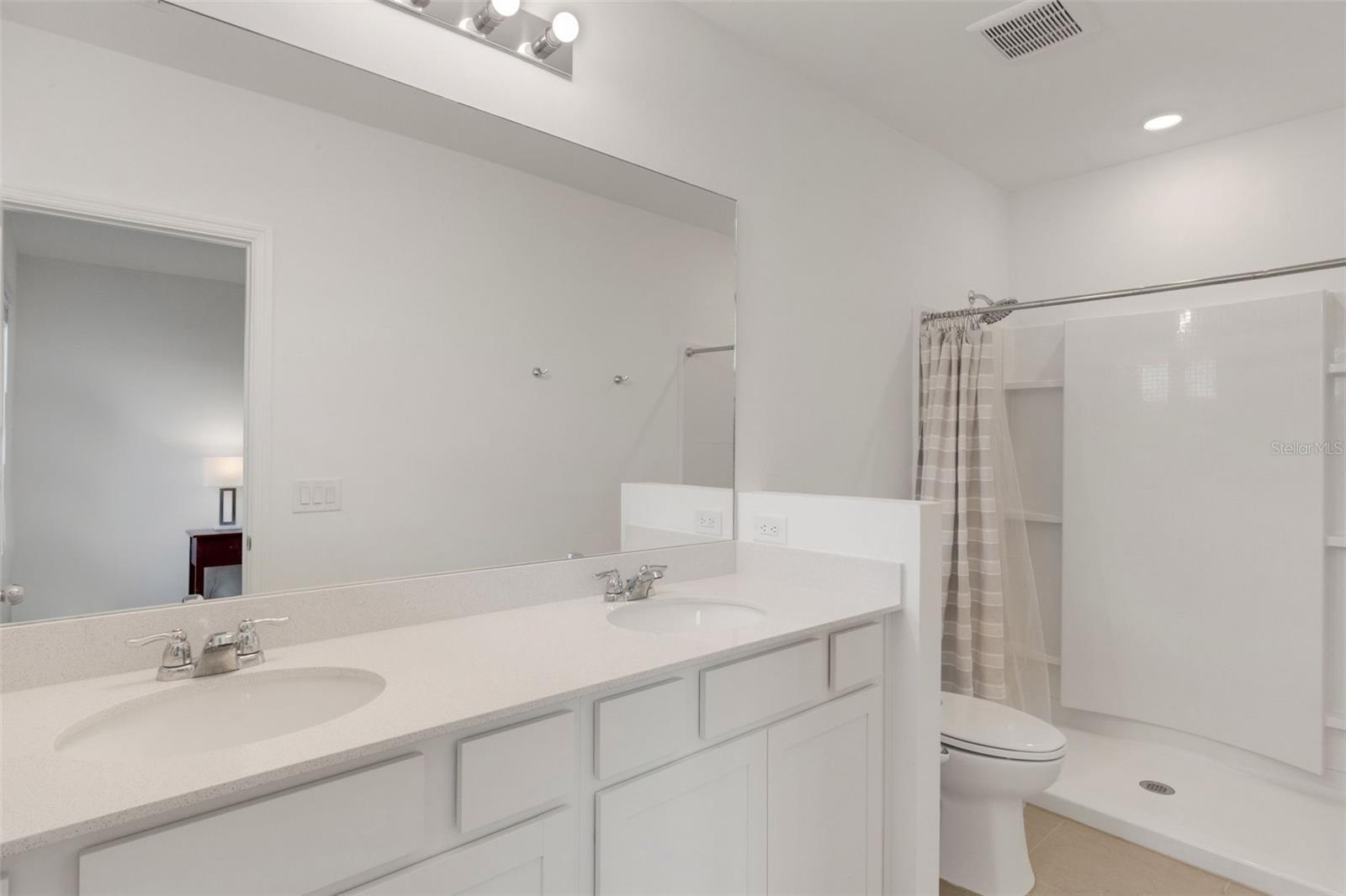 AVANTI/WATERSIDE - Residential