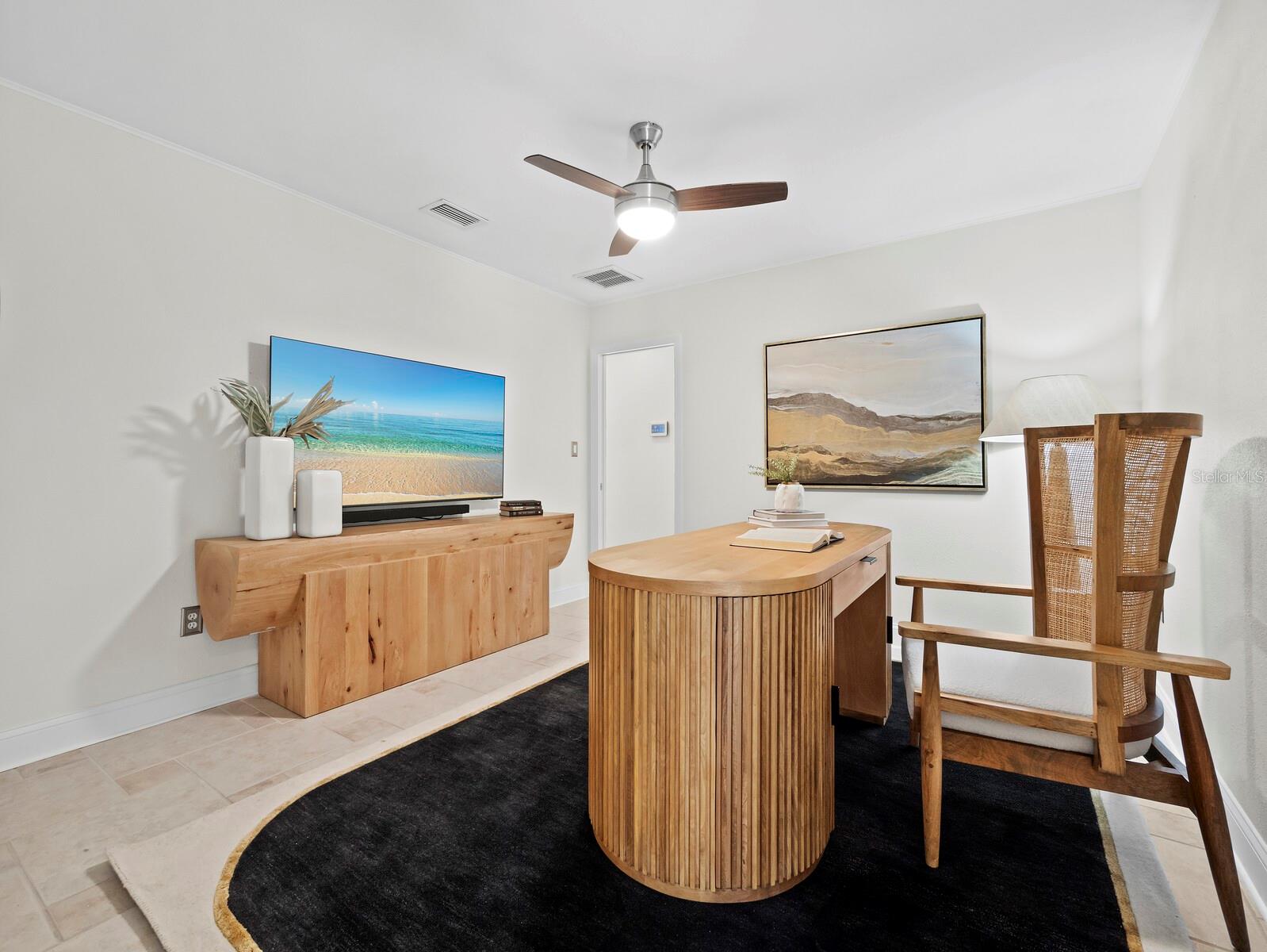 SIESTA ISLES - Residential