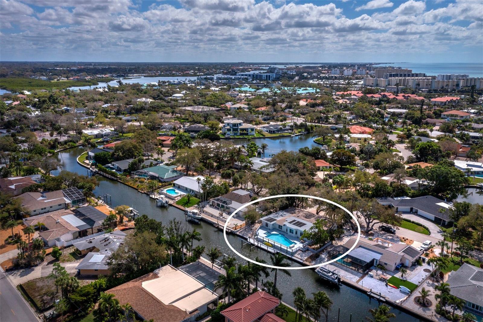 SIESTA ISLES - Residential