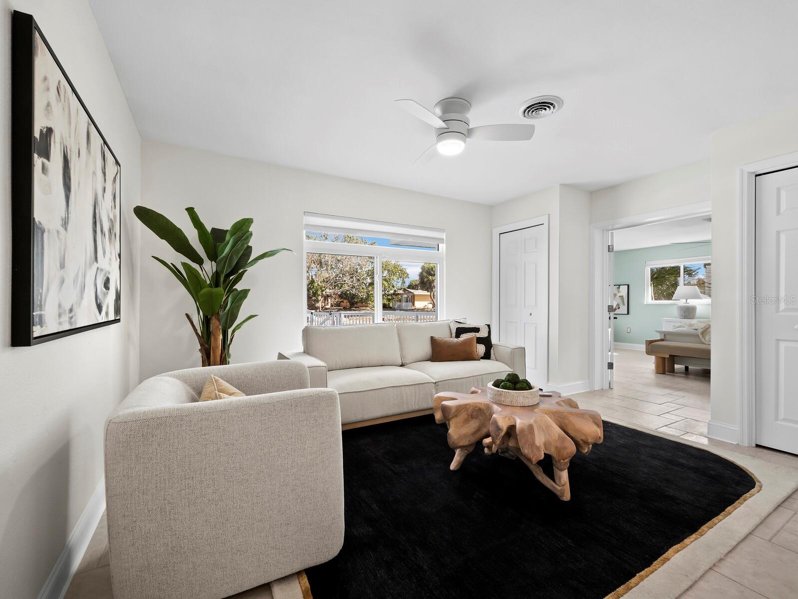 SIESTA ISLES - Residential