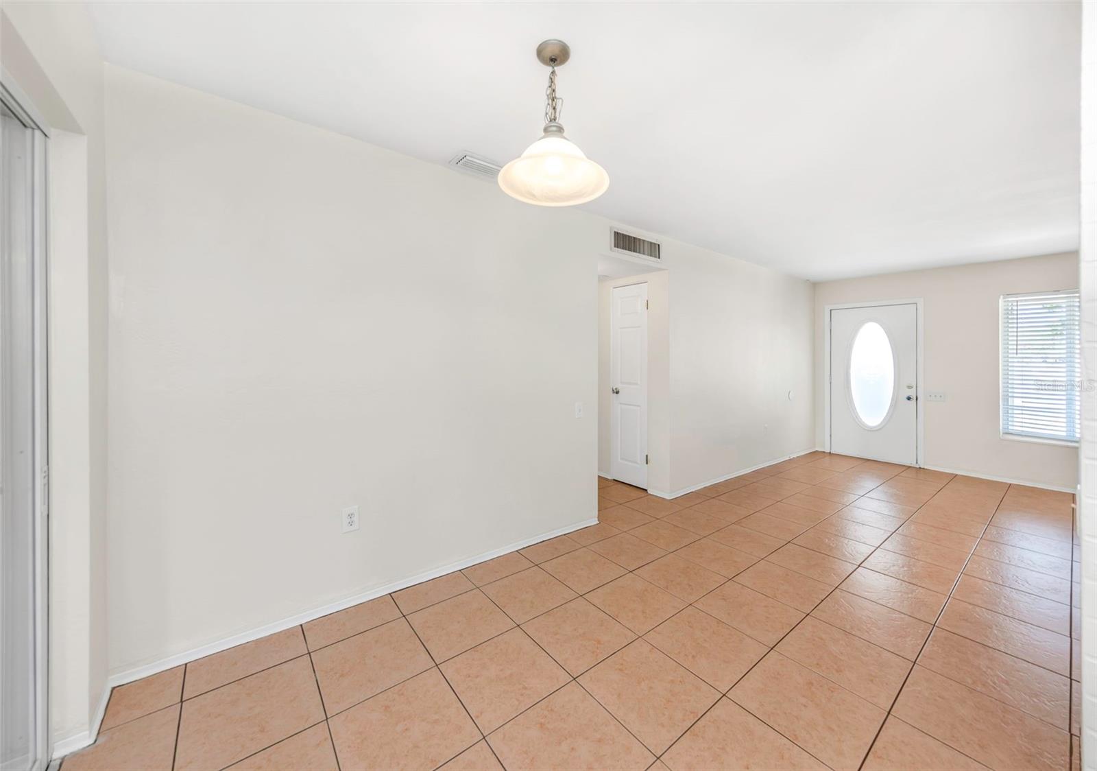 RIDGEWOOD LAKES UNIT - Residential