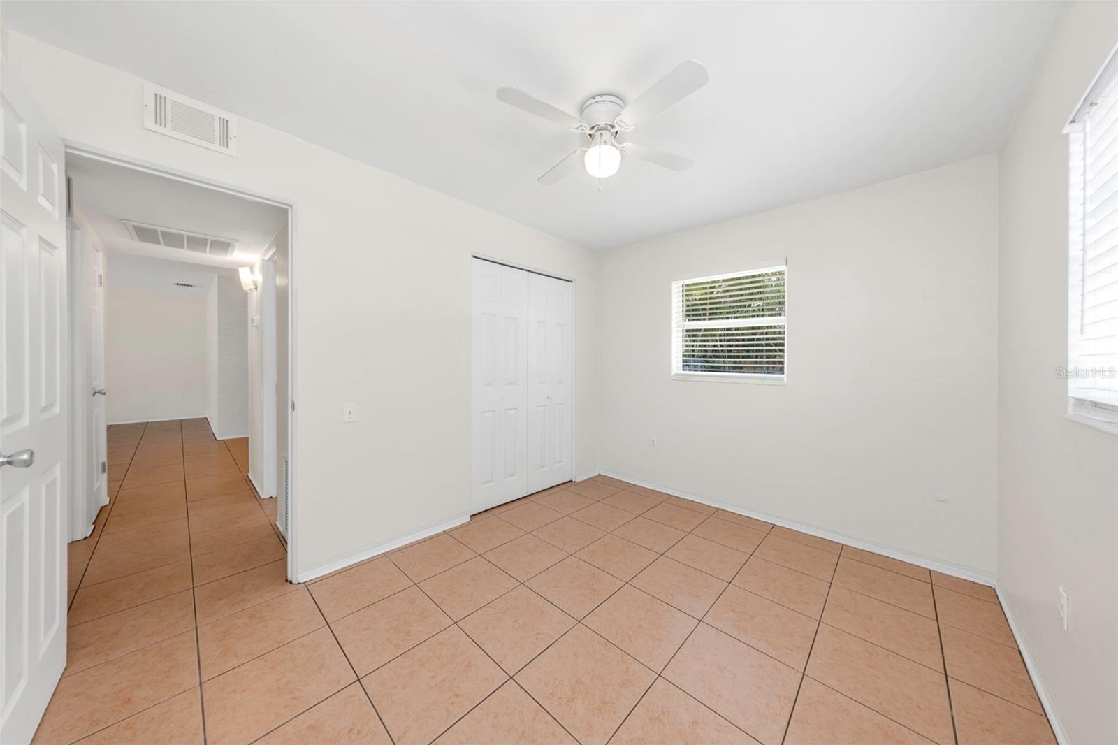 RIDGEWOOD LAKES UNIT - Residential