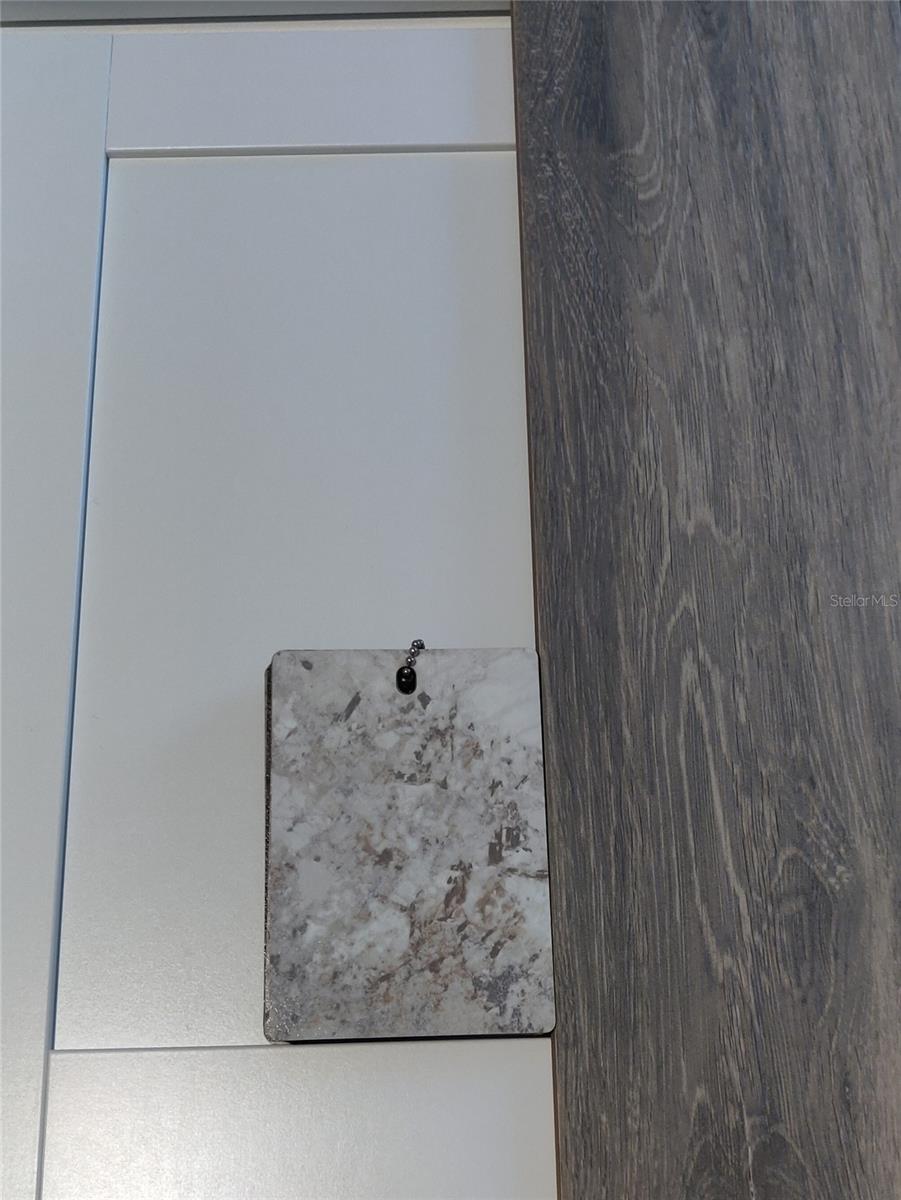 ROYAL HIGHLANDS - Residential