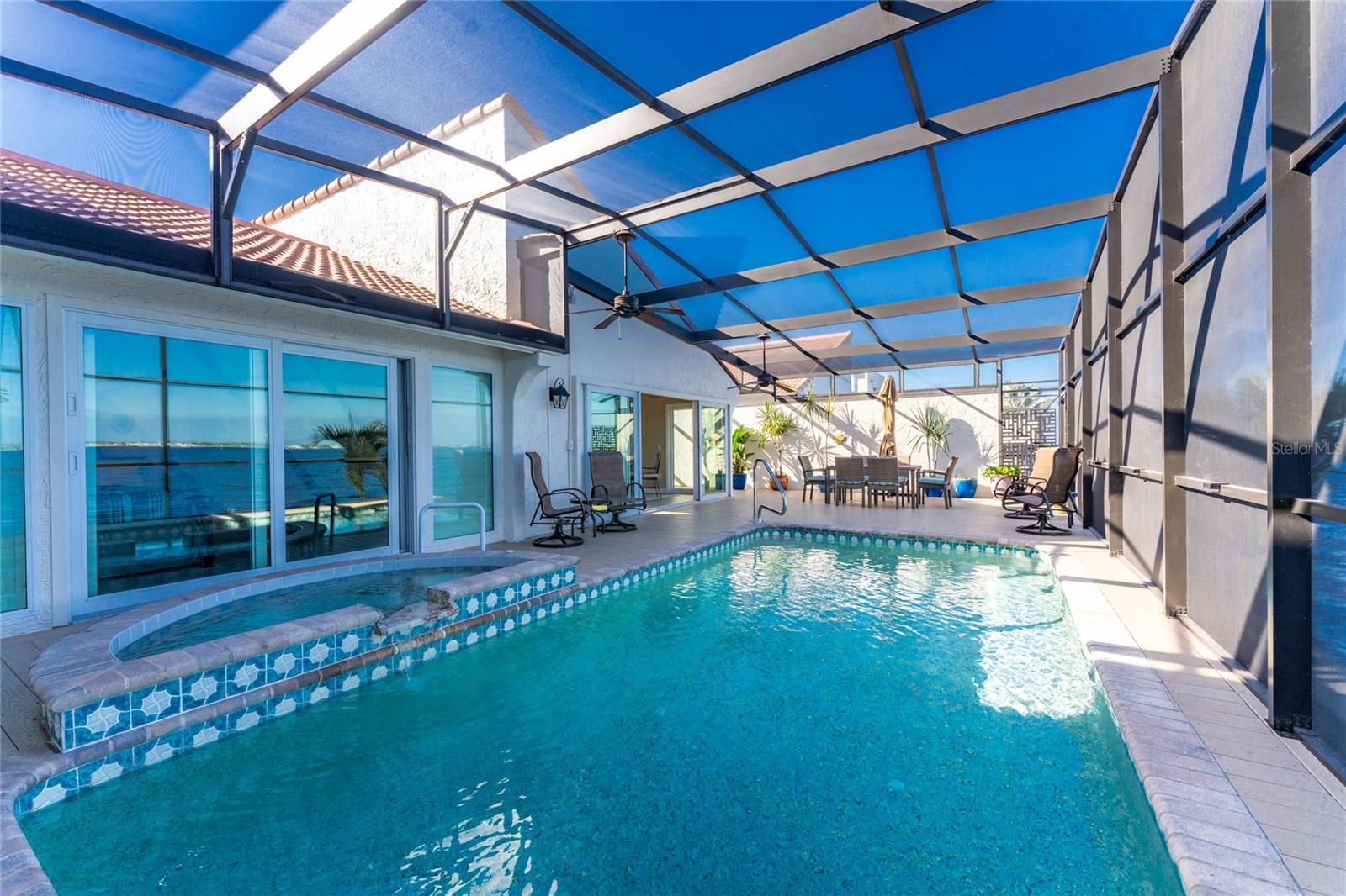 EMERALD POINTE VILLAS PH 02 - Residential