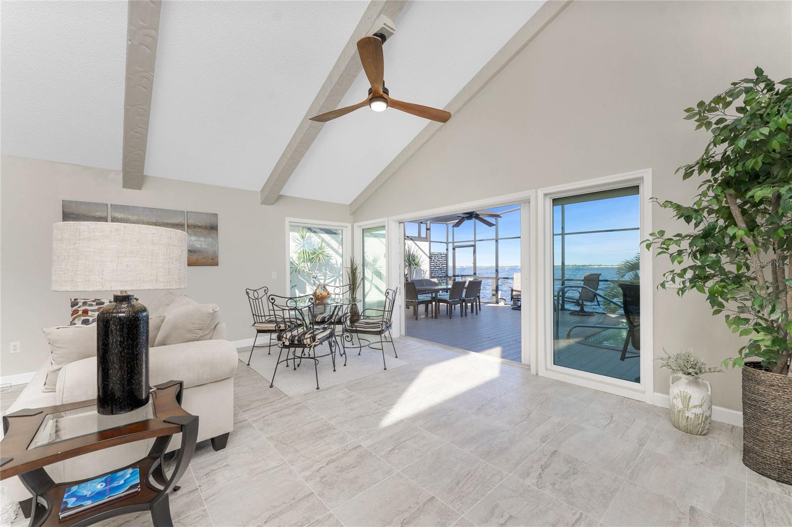 EMERALD POINTE VILLAS PH 02 - Residential