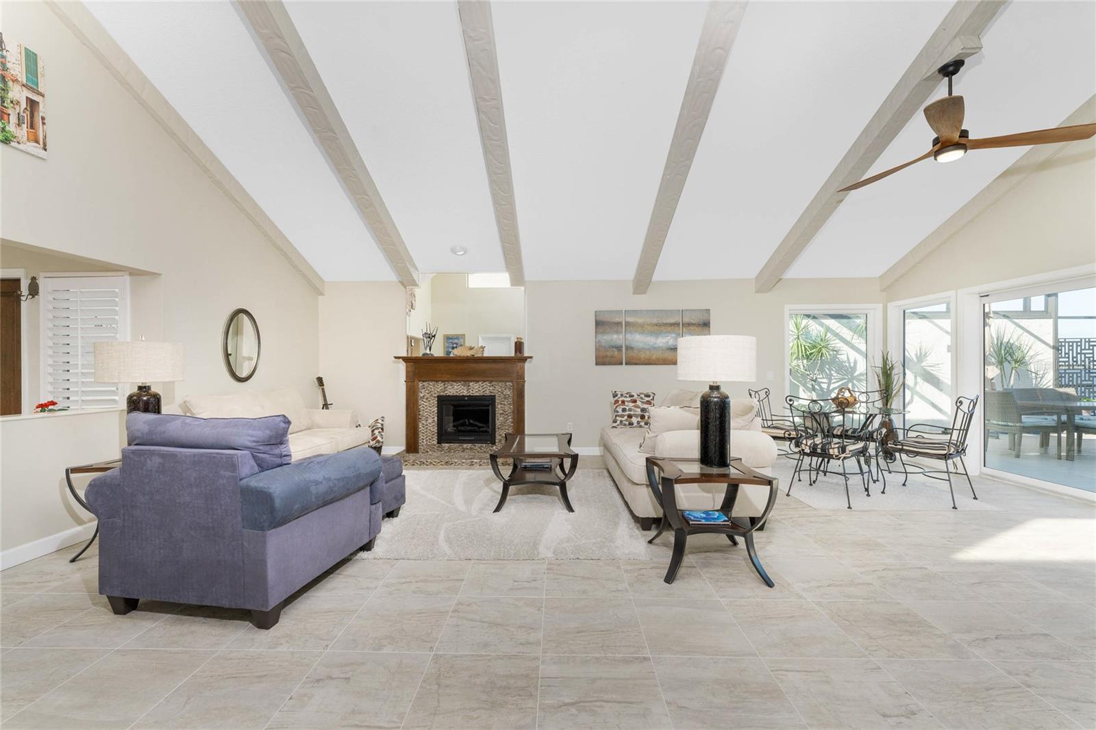 EMERALD POINTE VILLAS PH 02 - Residential