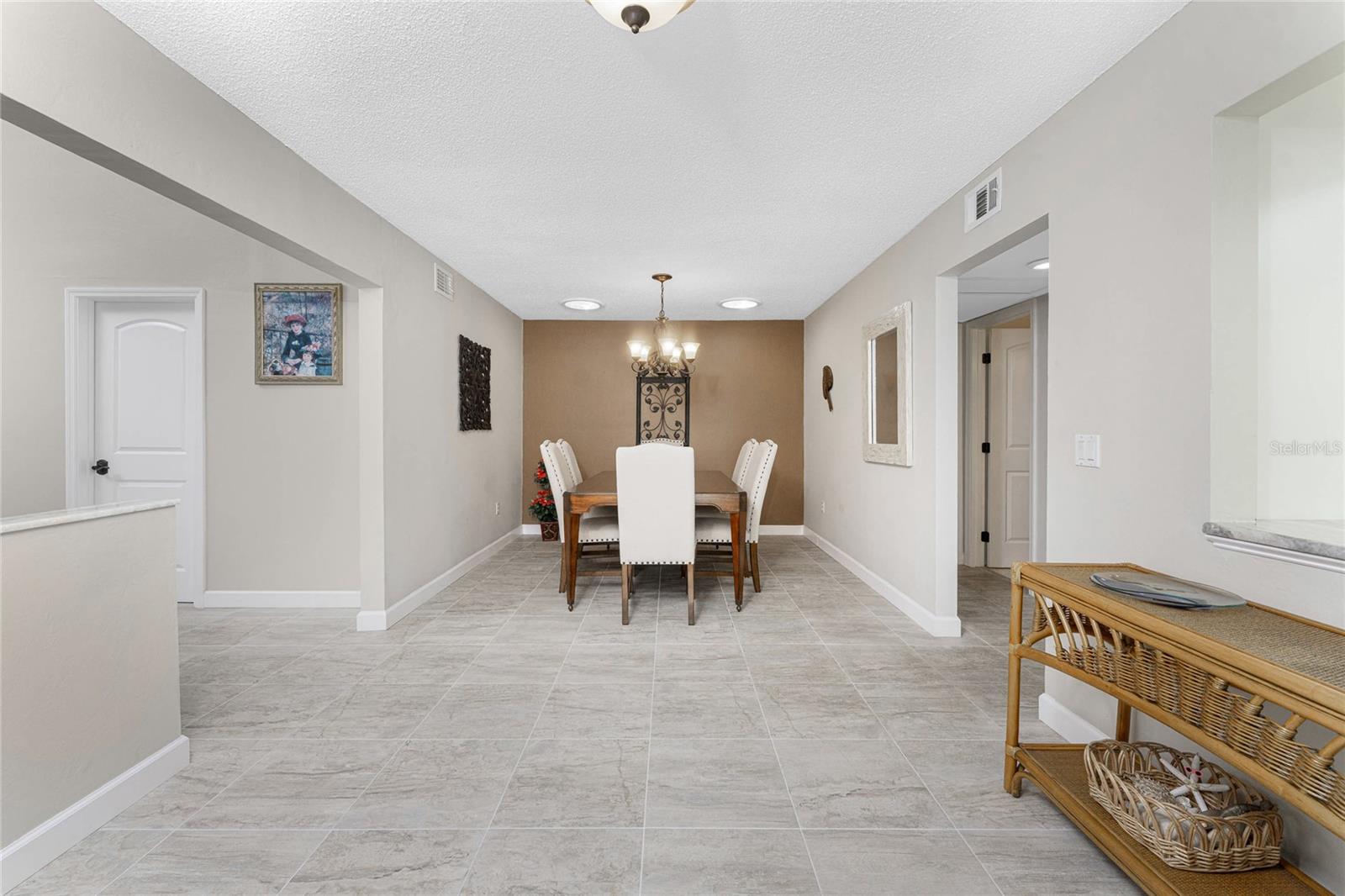 EMERALD POINTE VILLAS PH 02 - Residential