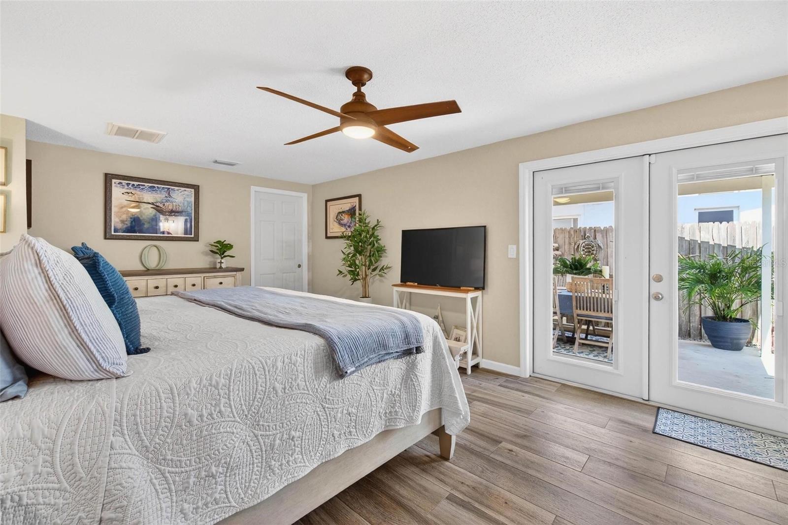 SHORE ACRES BAYOU GRANDE SEC - Residential