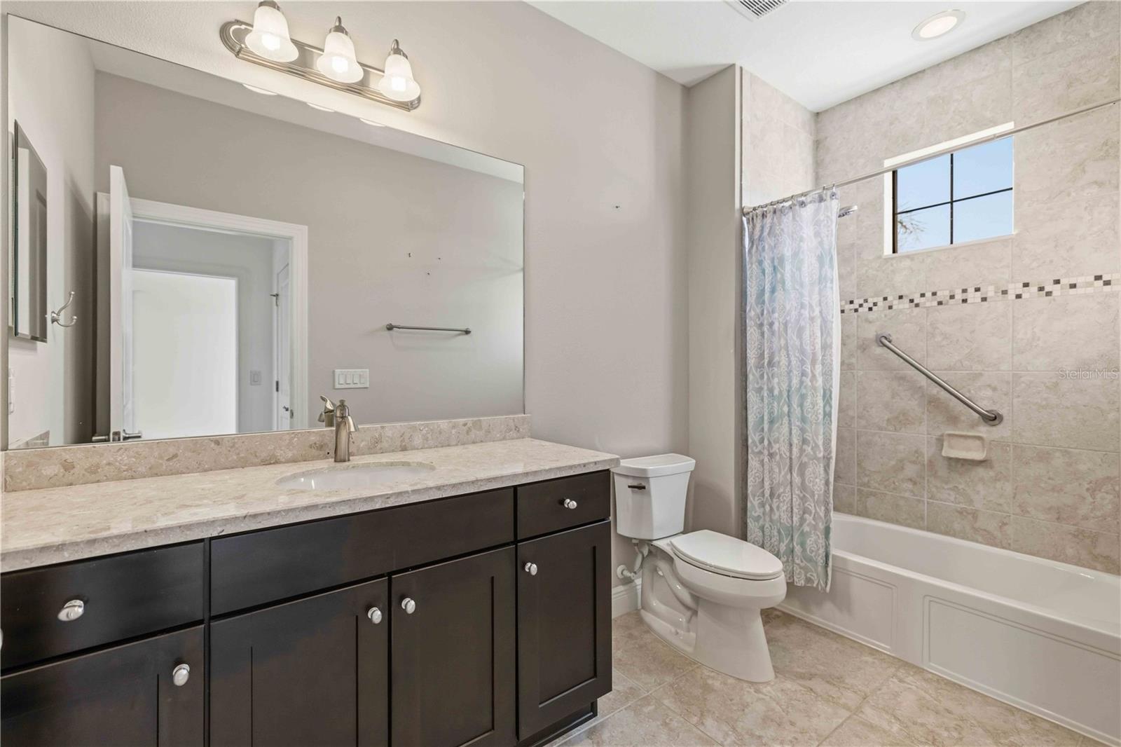 SARASOTA NATIONAL - Residential
