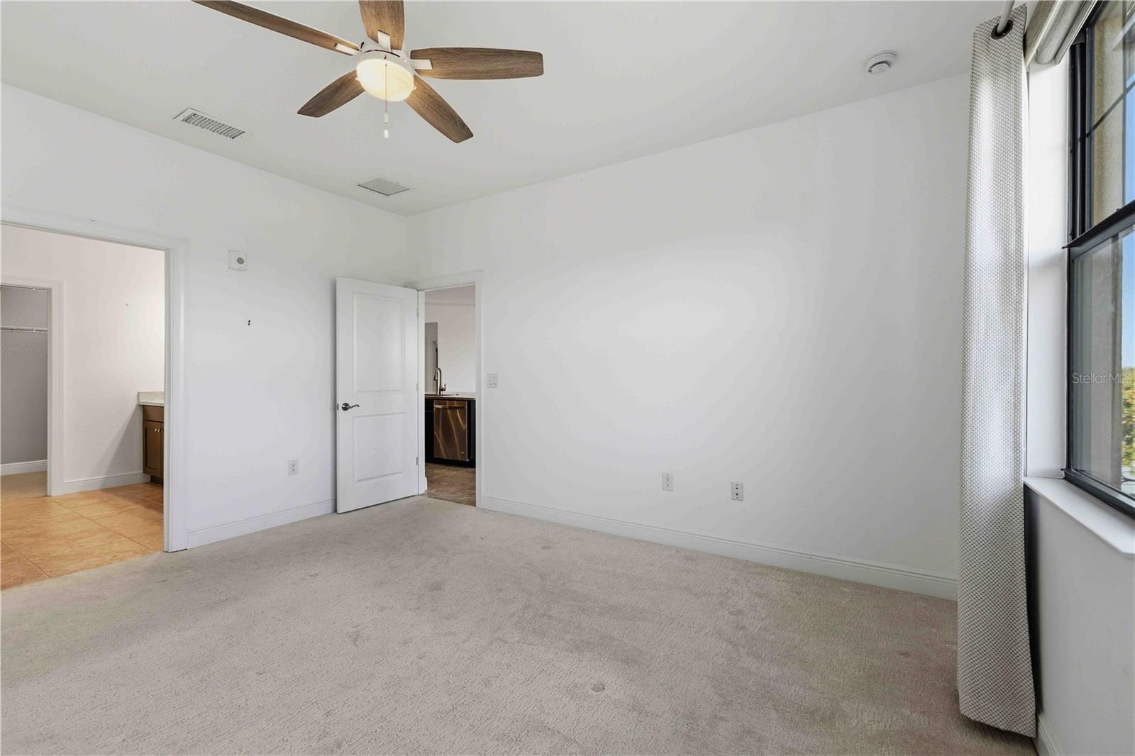 SARASOTA NATIONAL - Residential