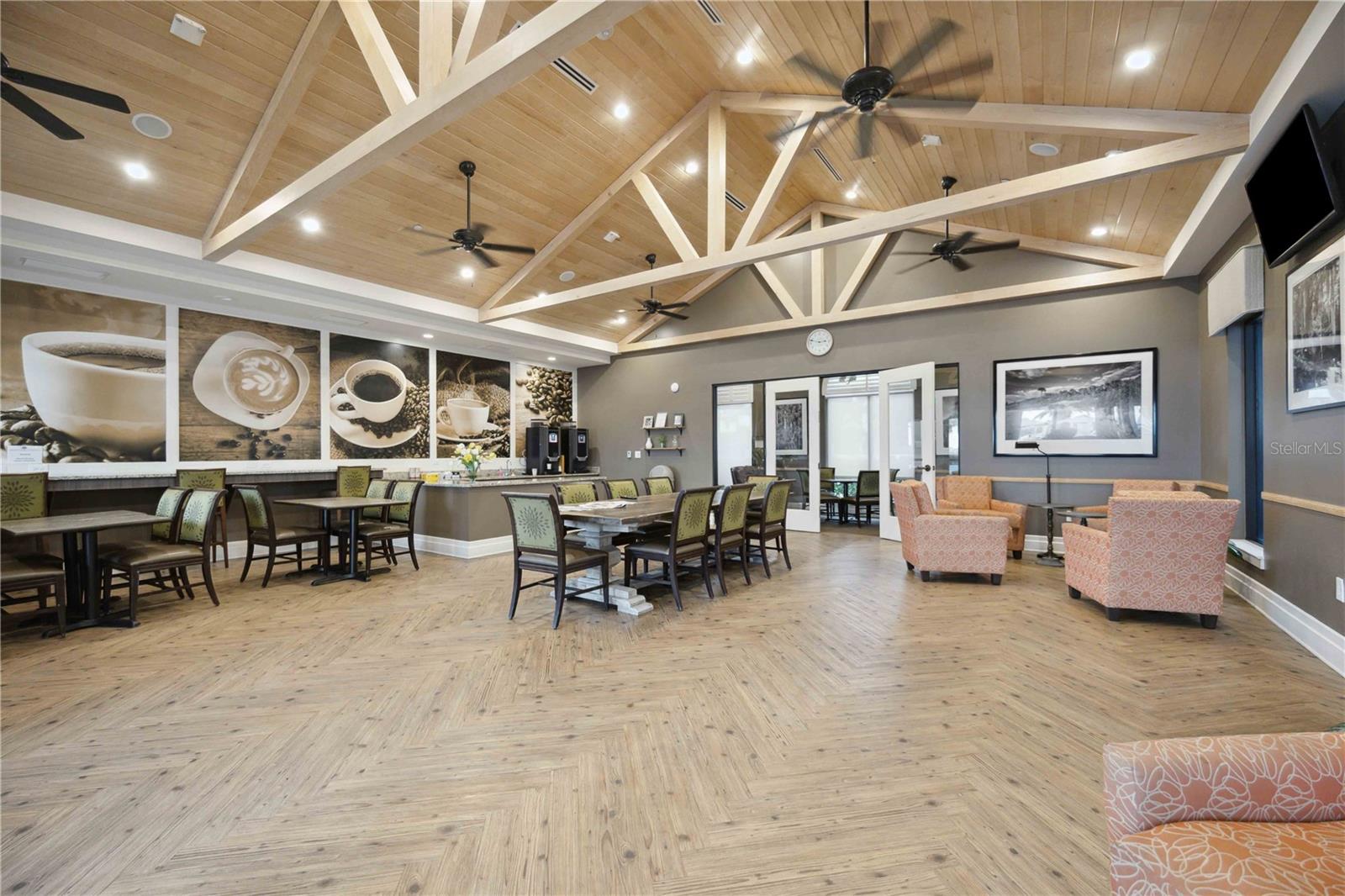 SARASOTA NATIONAL - Residential