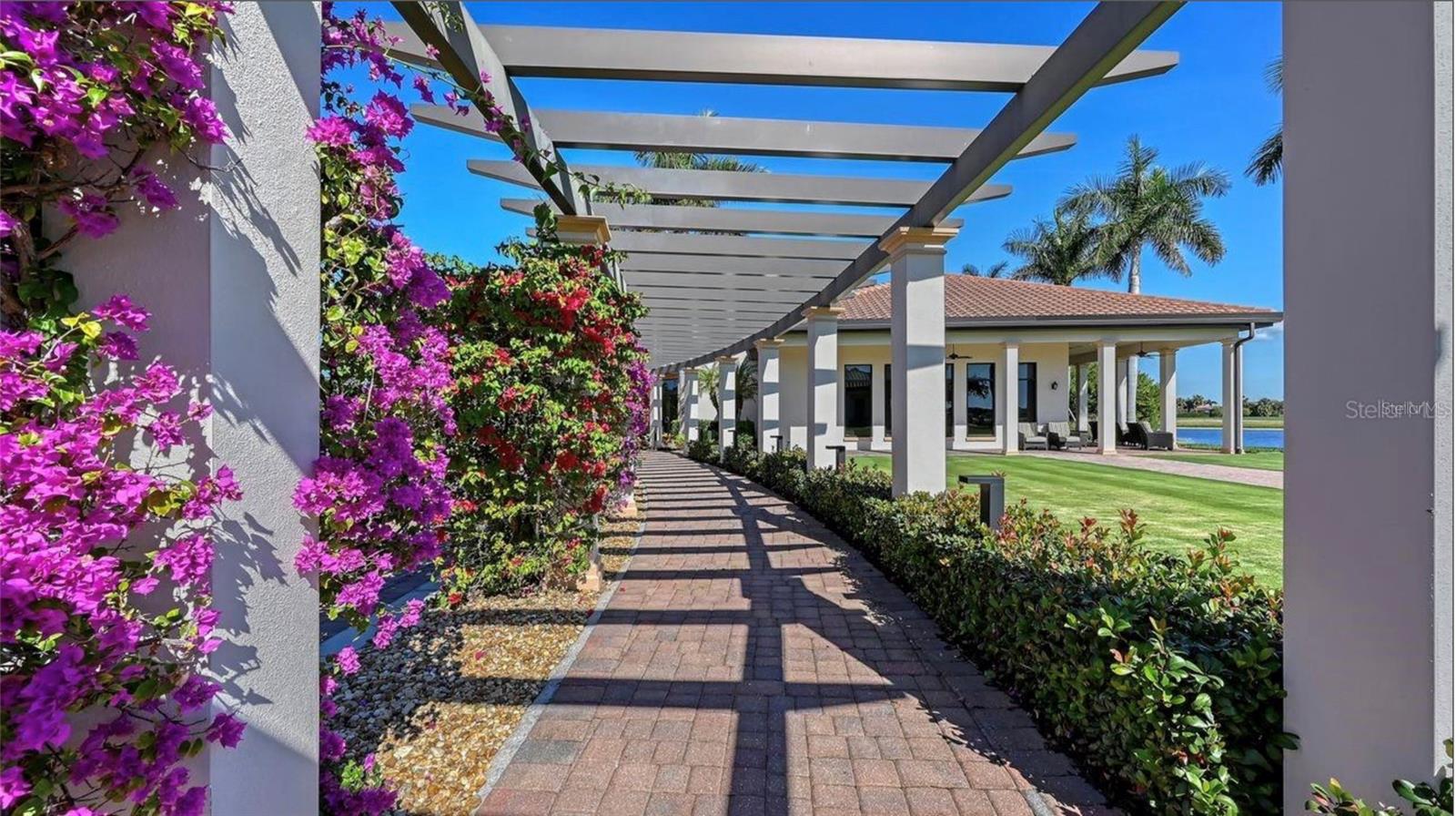 BANBURY AT SARASOTA NATIONAL S - Residential