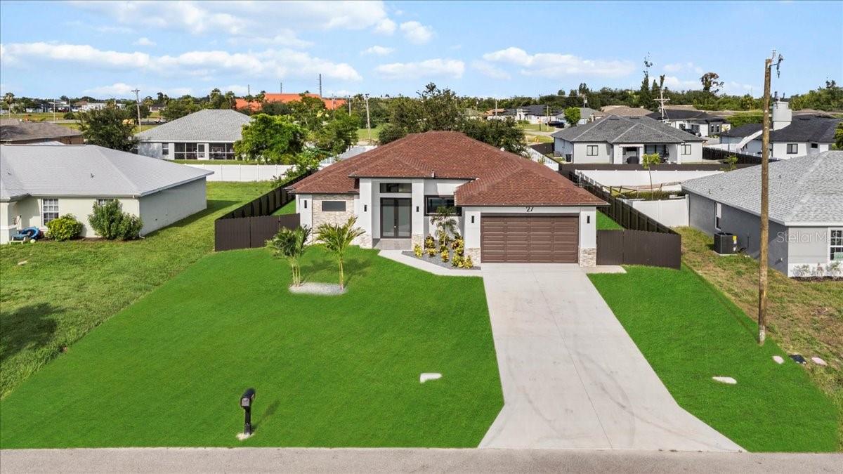 CAPE CORAL - Residential