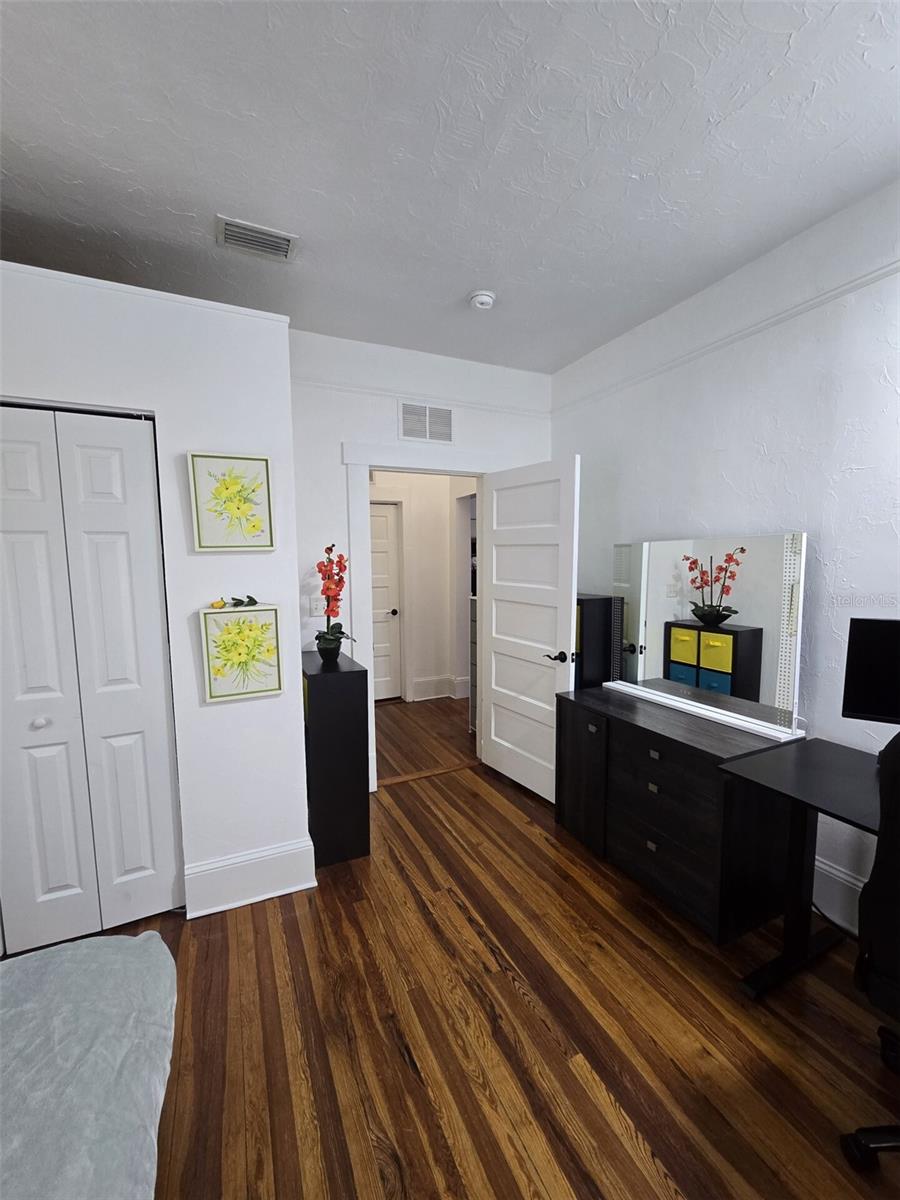 RIVERSIDE HEIGHTS - Residential