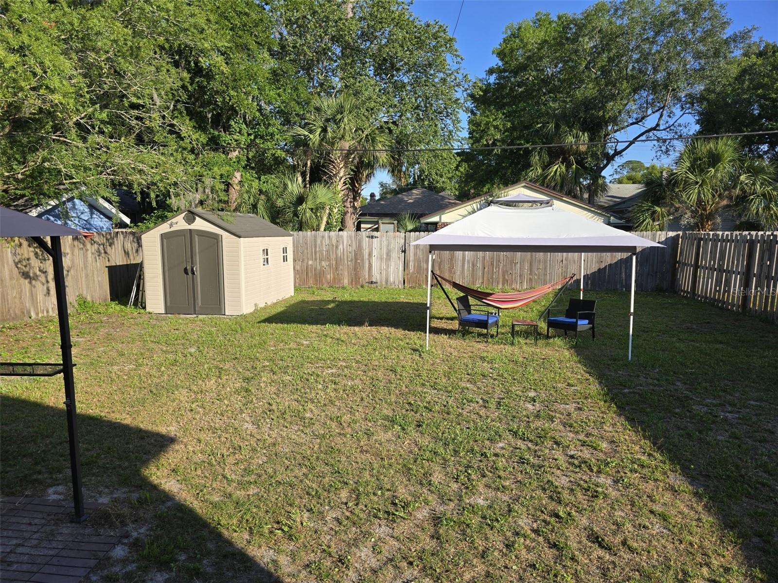 RIVERSIDE HEIGHTS - Residential