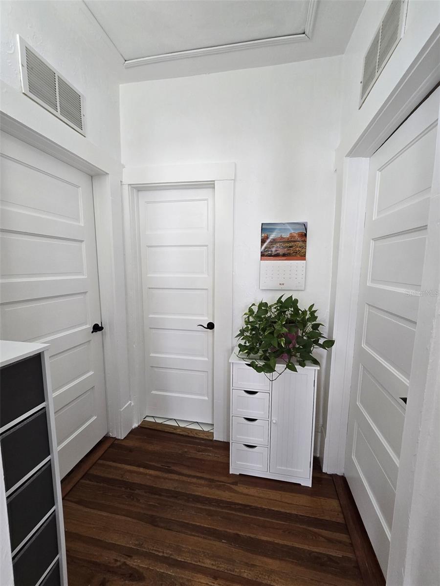 RIVERSIDE HEIGHTS - Residential