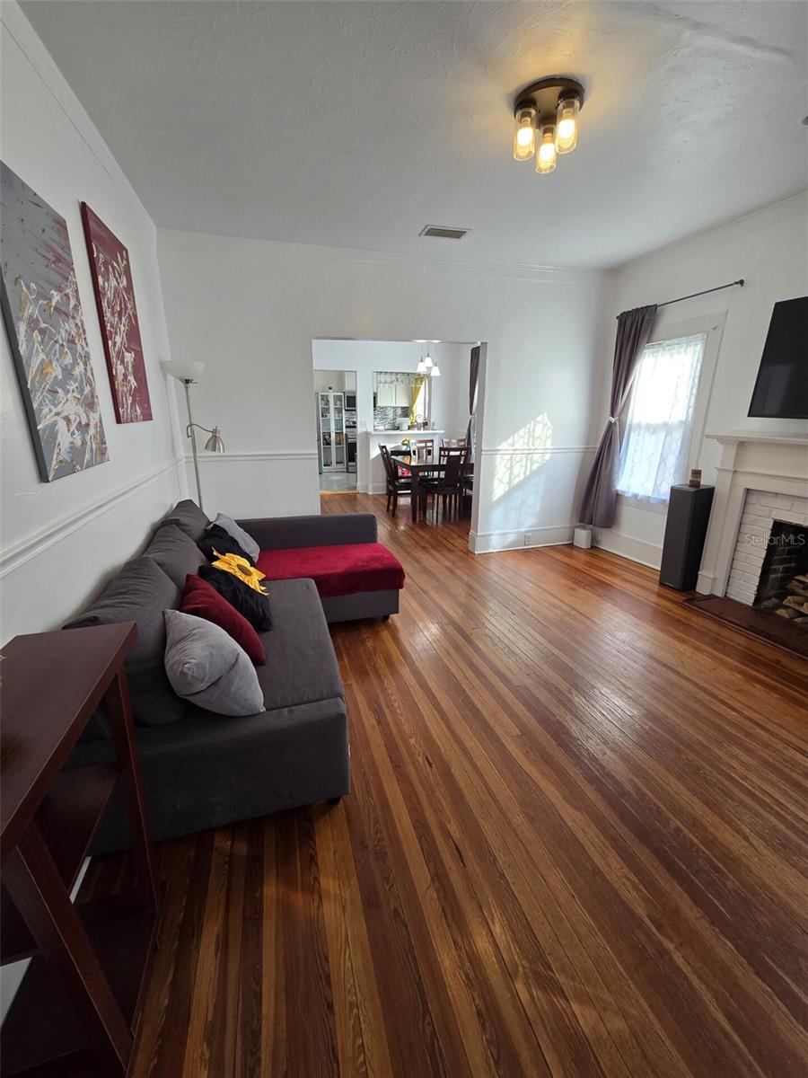 RIVERSIDE HEIGHTS - Residential