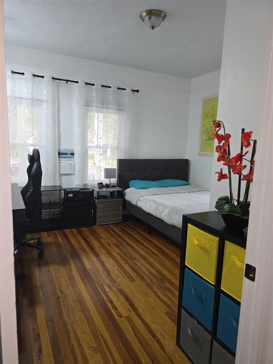 RIVERSIDE HEIGHTS - Residential