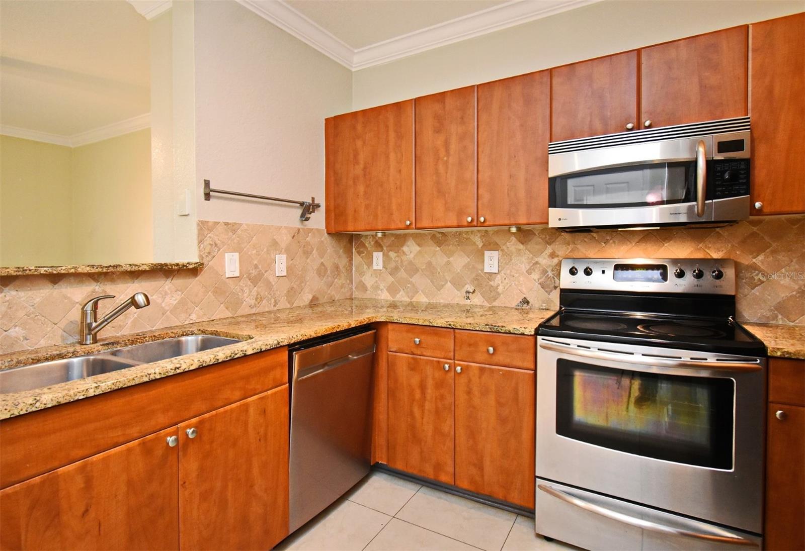 GRANDE DOWNTOWN ORLANDO CONDO - Residential Lease
