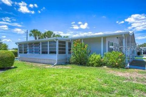 A home in ZEPHYRHILLS