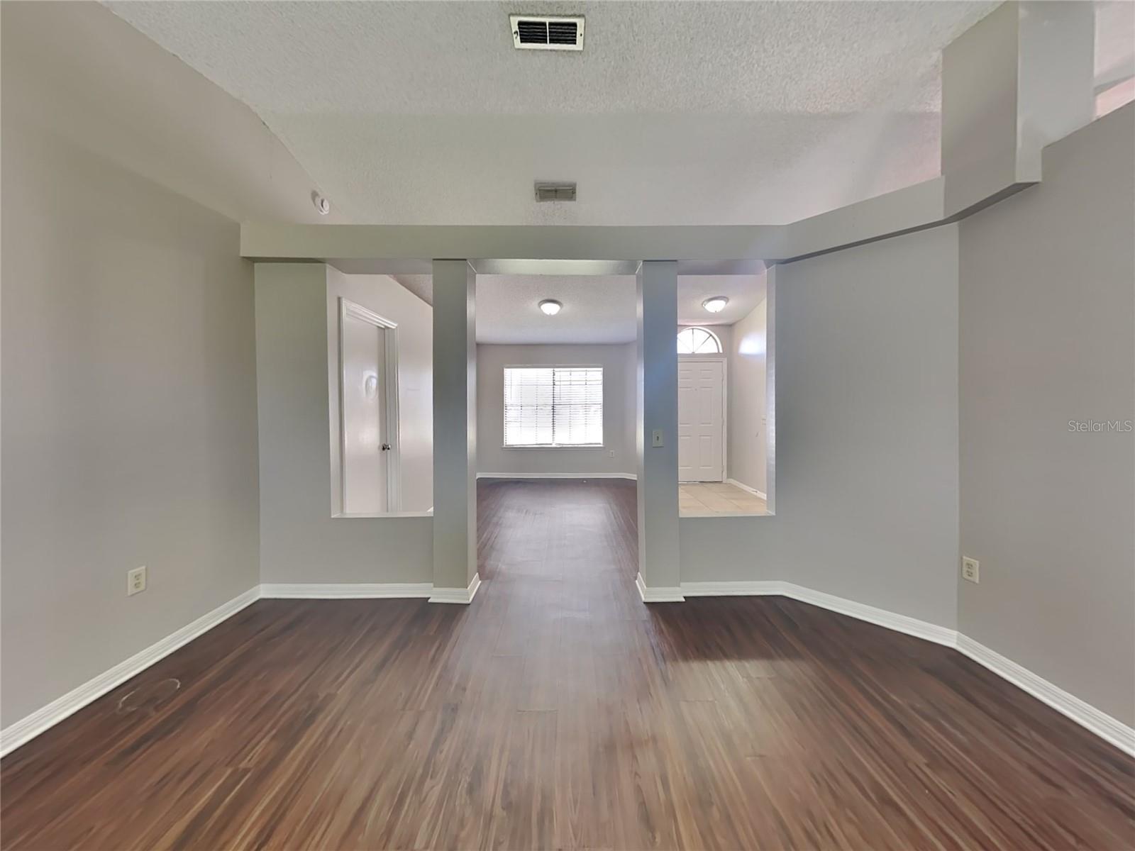 DELONA LAKES UN 32 - Residential Lease