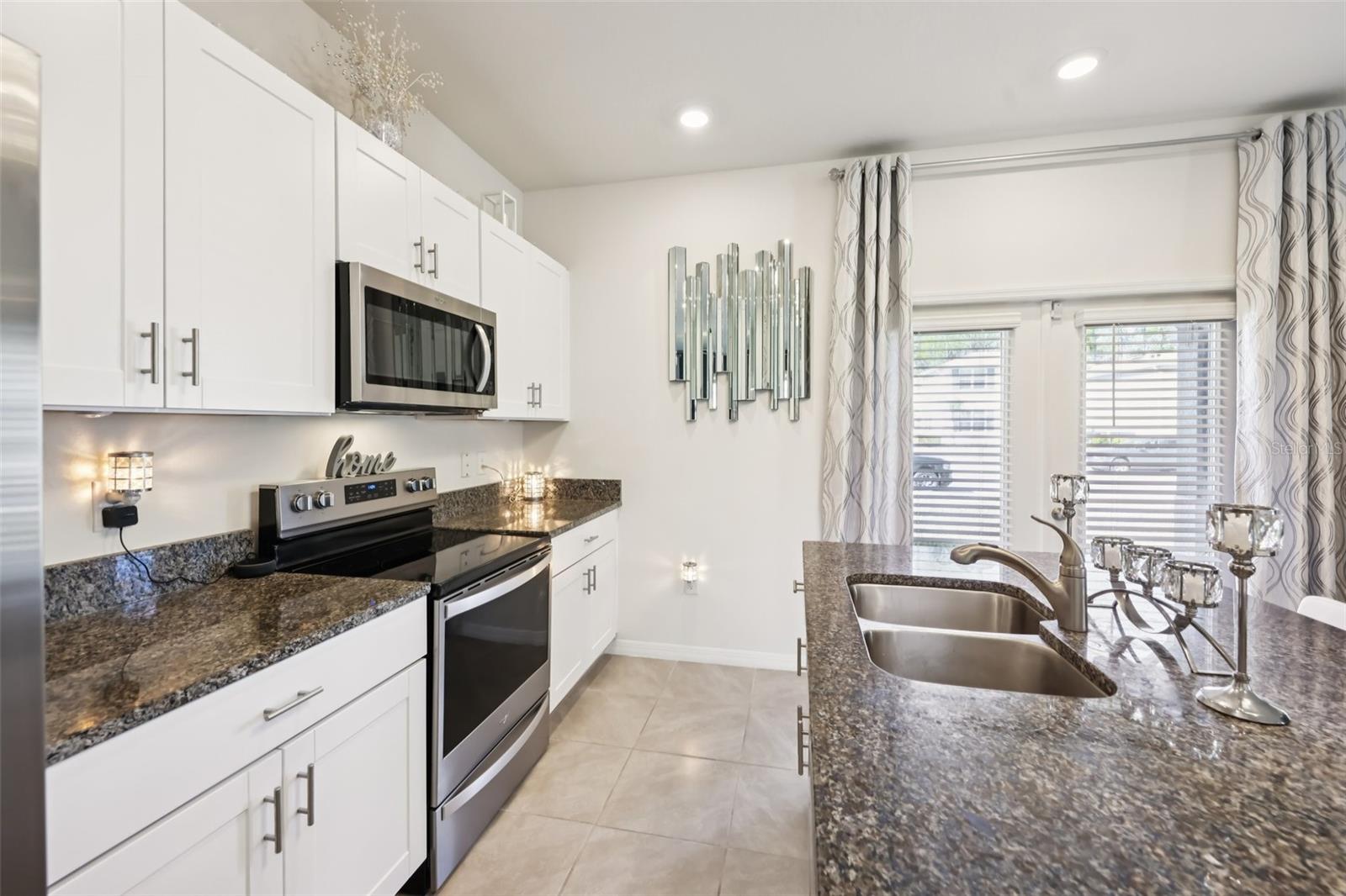 PALMS-PH 5 - Residential