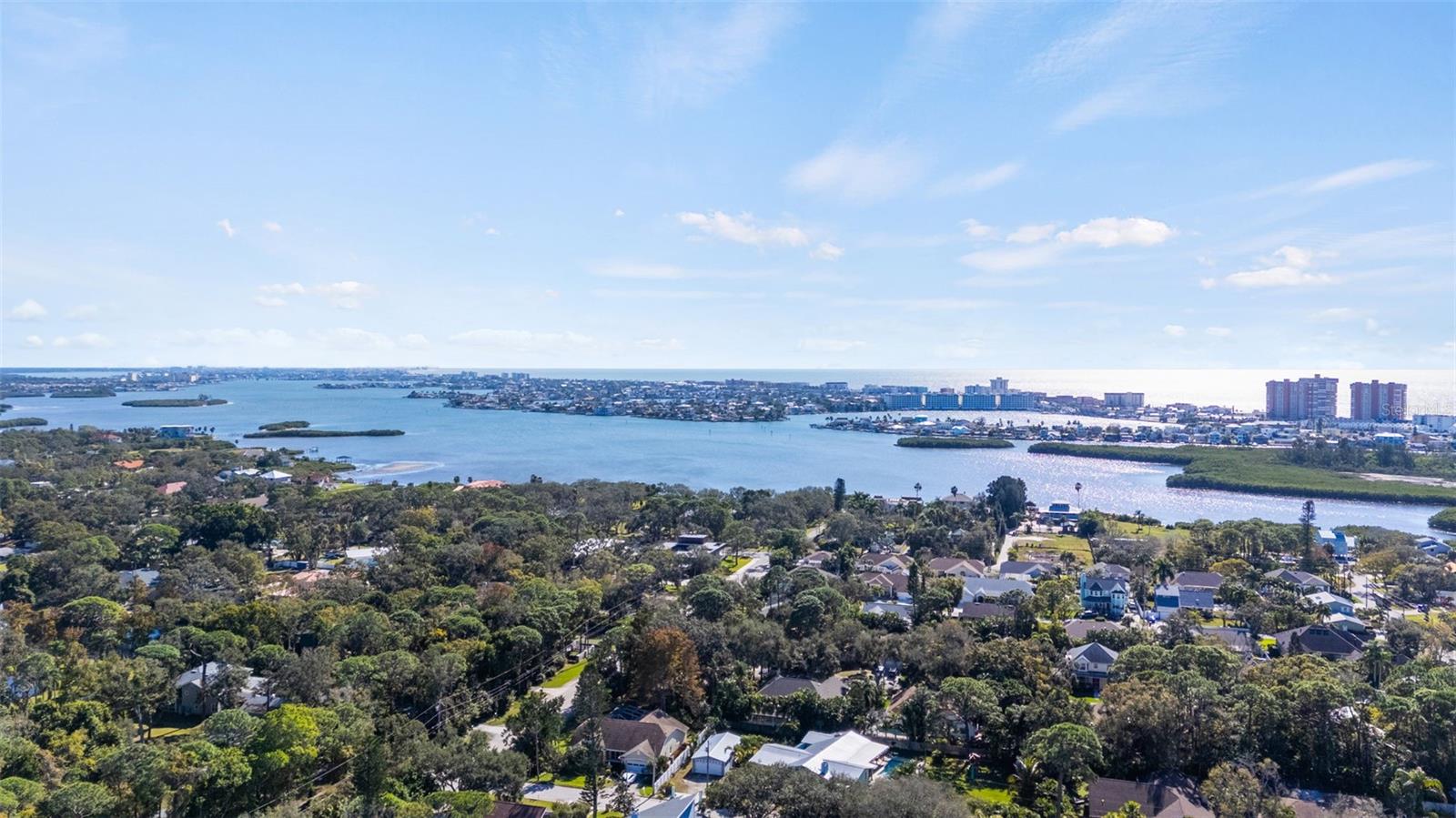 HARBOR VIEW 4 - Land