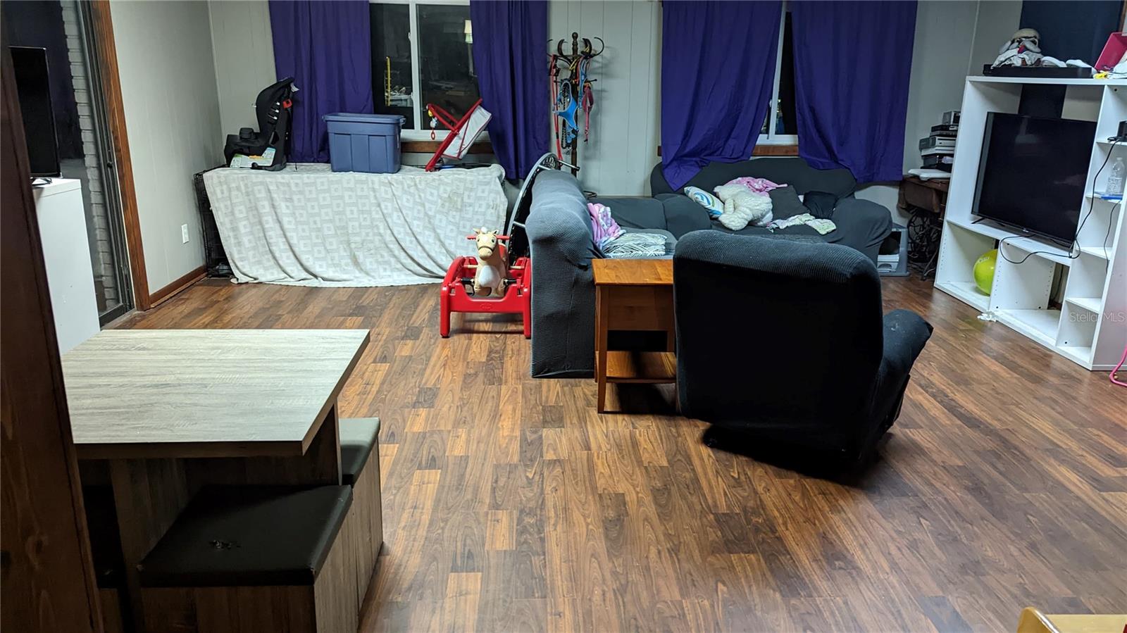 CEDAR HILLS - Residential