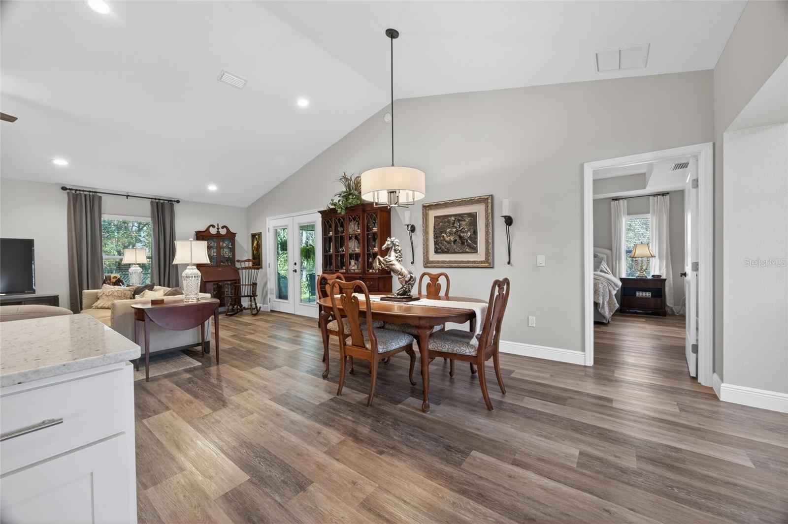 COBBLESTONE PH 02 - Residential