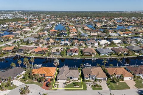 A home in PUNTA GORDA