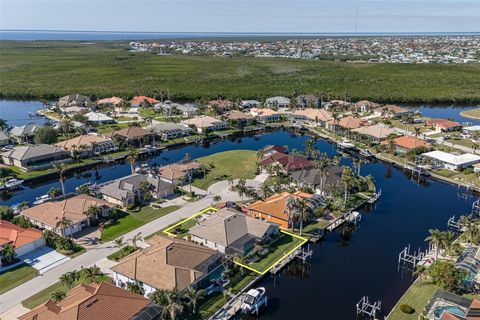 A home in PUNTA GORDA