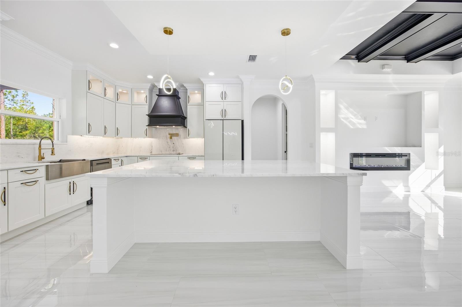 ROLLING HILLS UN 04 - Residential