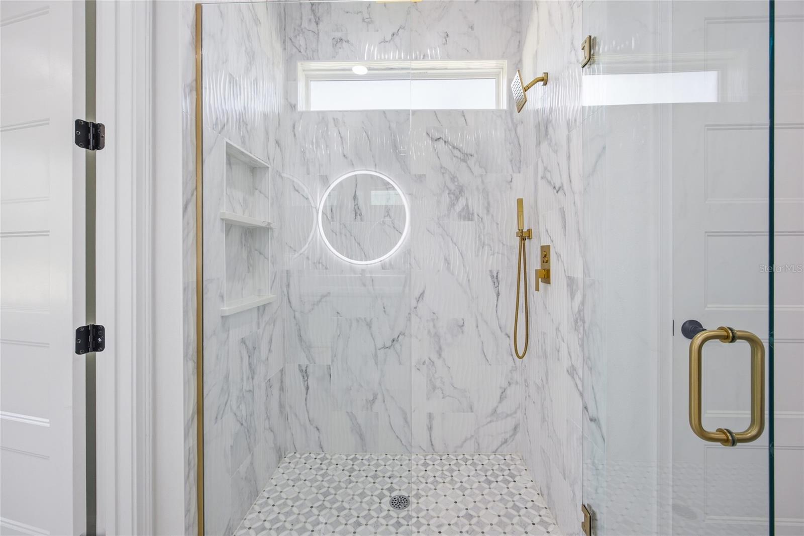 ROLLING HILLS UN 04 - Residential