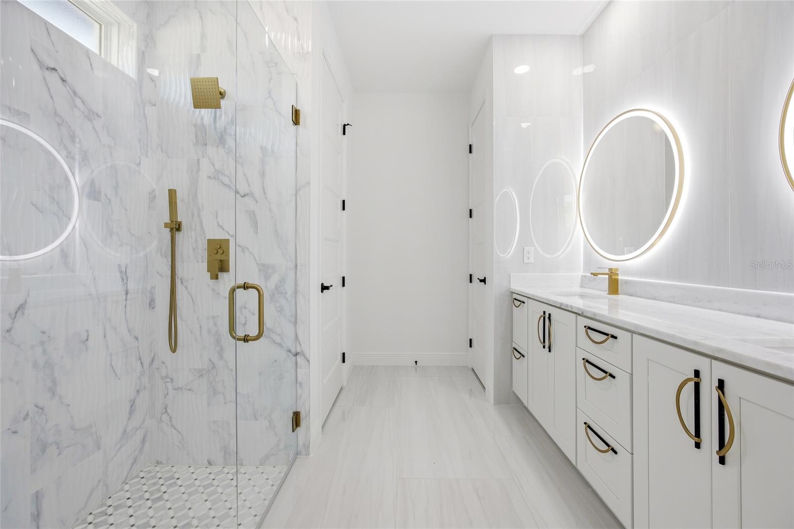 ROLLING HILLS UN 04 - Residential