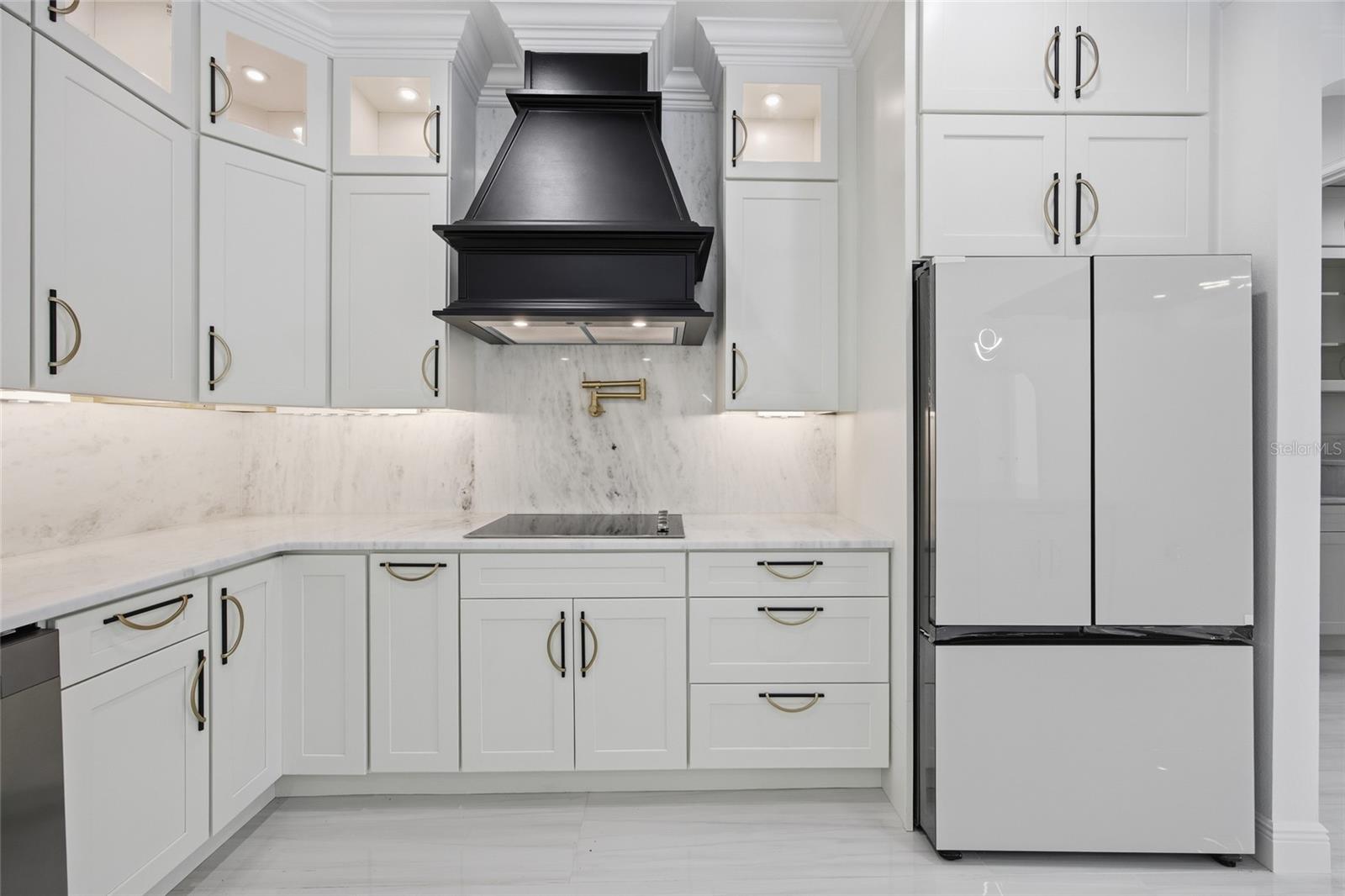 ROLLING HILLS UN 04 - Residential