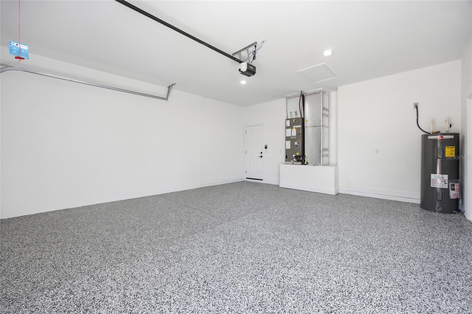 ROLLING HILLS UN 04 - Residential