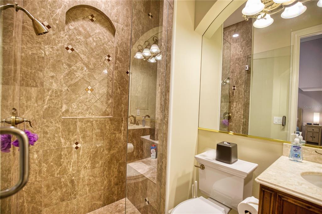 COUNTRY CLUB SHORES SEC 01 - Residential