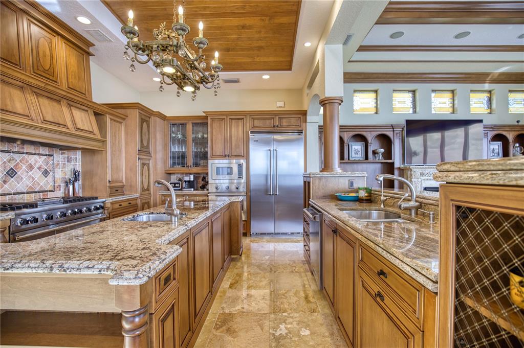 COUNTRY CLUB SHORES SEC 01 - Residential