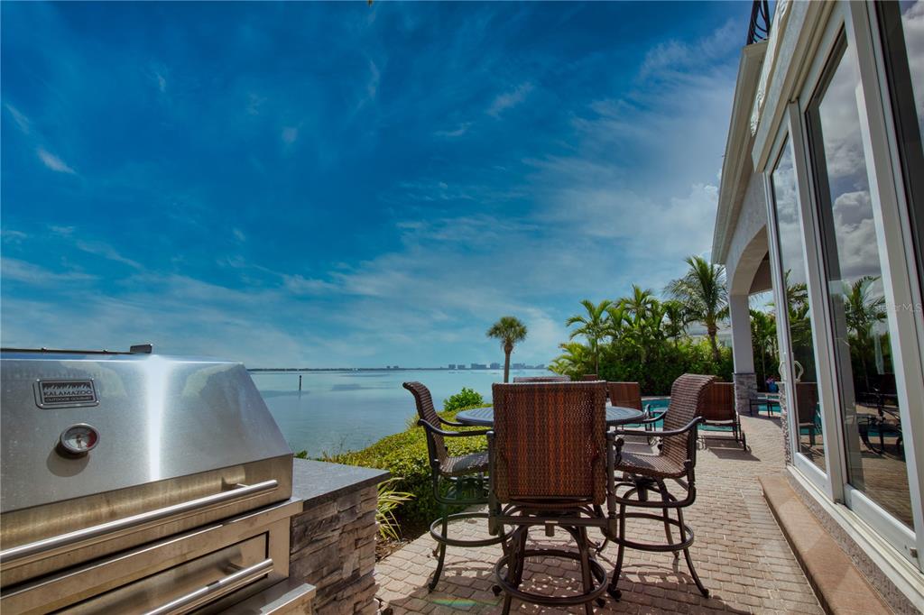 COUNTRY CLUB SHORES SEC 01 - Residential