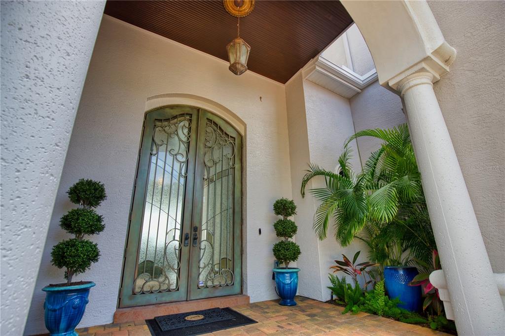 COUNTRY CLUB SHORES SEC 01 - Residential