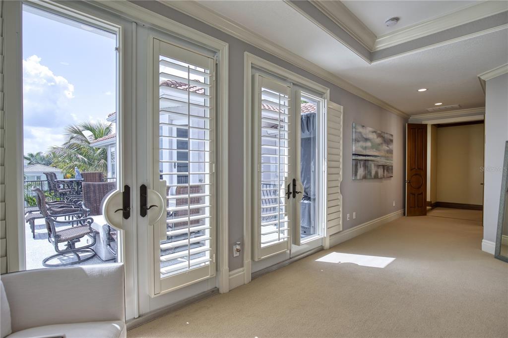 COUNTRY CLUB SHORES SEC 01 - Residential