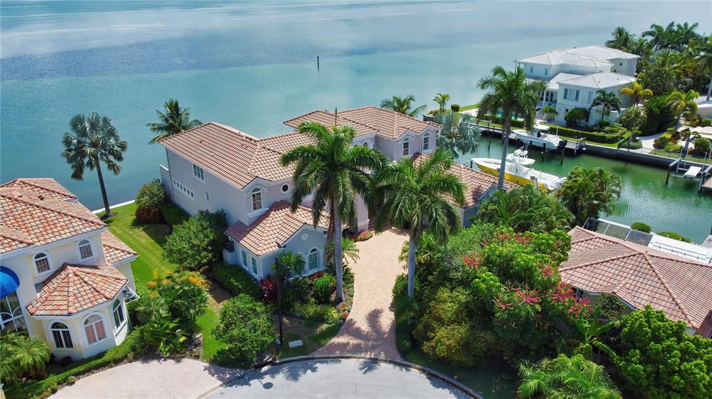 COUNTRY CLUB SHORES SEC 01 - Residential